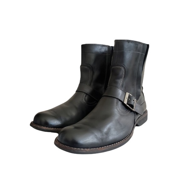 Timberland Black Chukka Boots main image 9